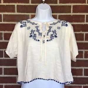 MOSSIMO EMBROIDERED BOHO TOP size large 😍🌺